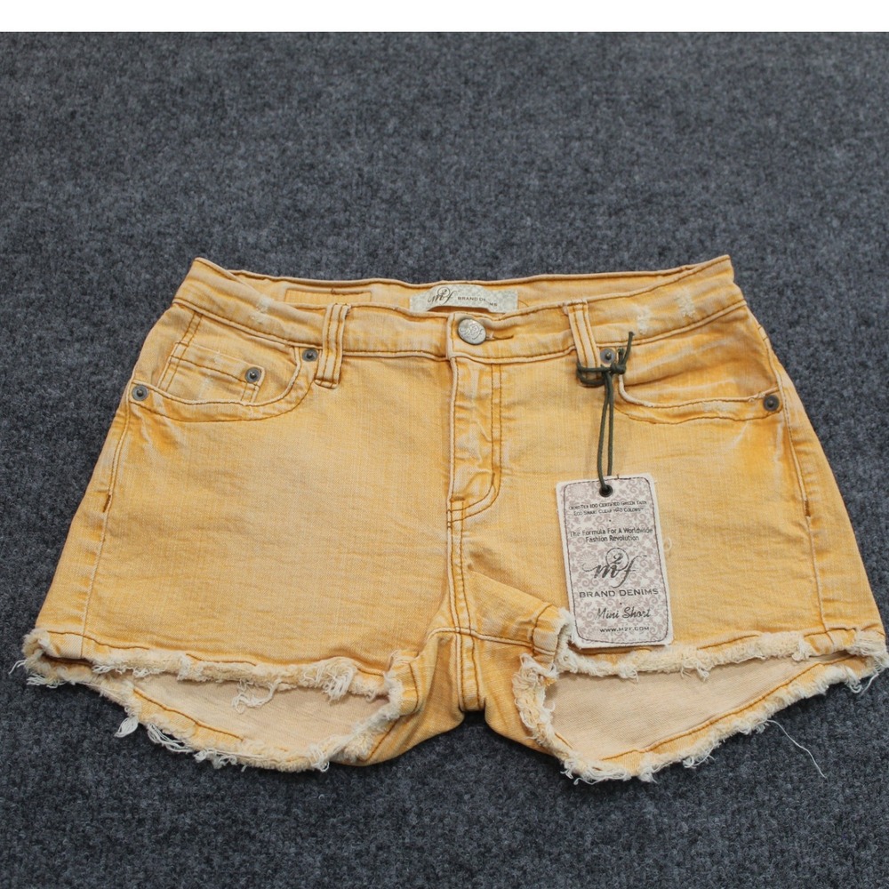 M2F Brand Denim Mini Shorts Size 27 Raw Hem Washed Yellow Casual NWT‎